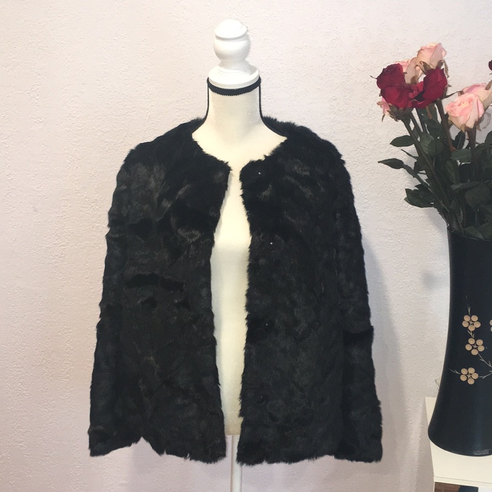 NWOT🌺H&M🌺Hennes & Mauritz fur coat 🧥